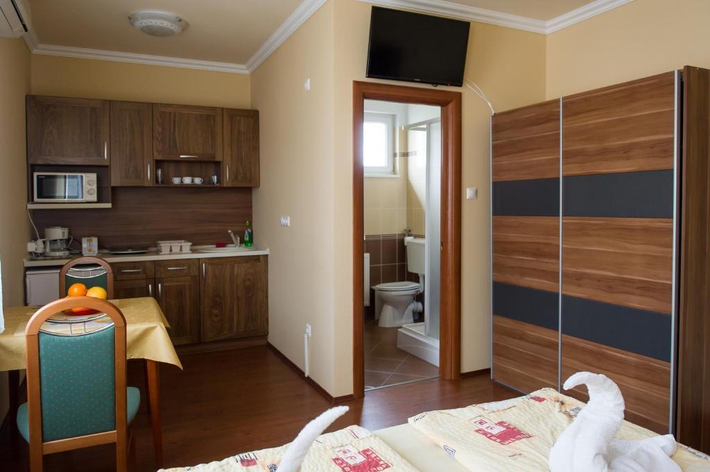 Aura Apartman Hajduszoboszlo Ngoại thất bức ảnh