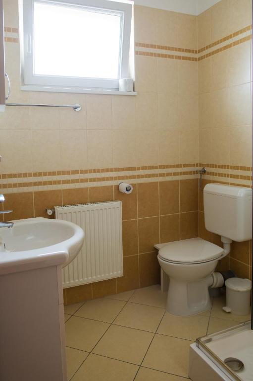 Aura Apartman Hajduszoboszlo Ngoại thất bức ảnh