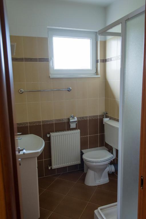 Aura Apartman Hajduszoboszlo Phòng bức ảnh